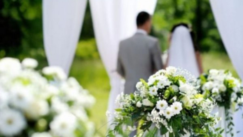 Ispovijest: “Prije par godina na jednoj svadbi sretnem poznanicu sa mužem”